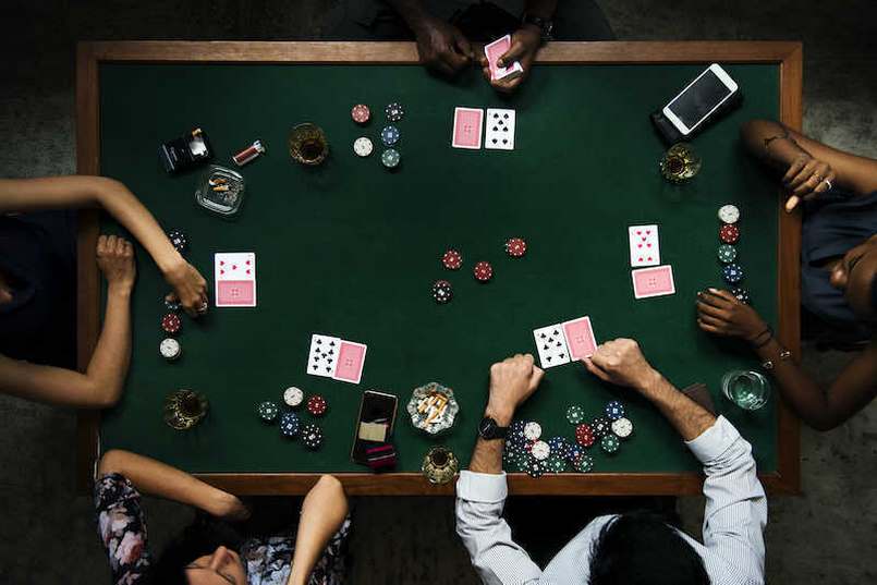 Người chơi cần ghi nhớ các thuật ngữ cơ bản trong Poker